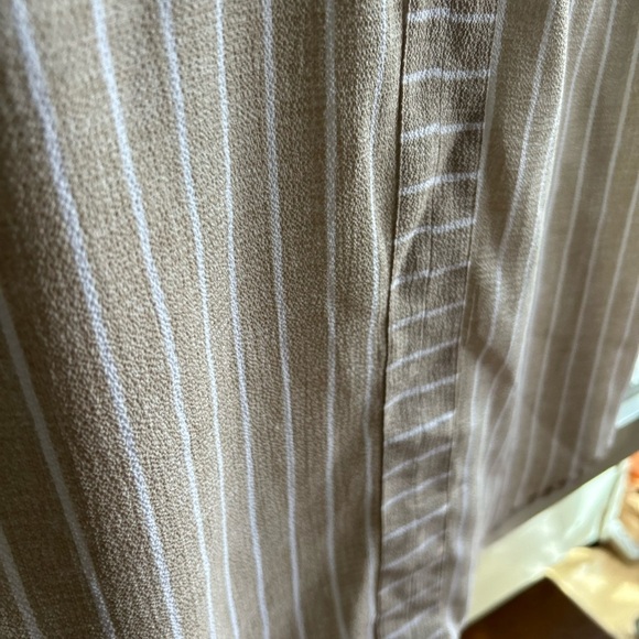 Tan Sleeveless Pullover Zip Down Blouse L - Picture 6 of 15